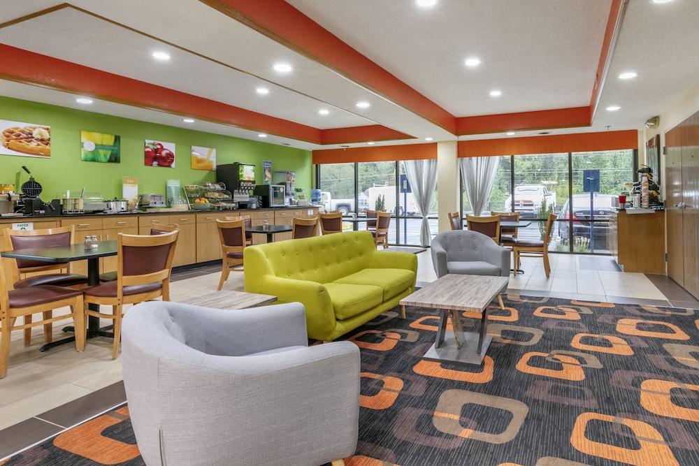Quality Inn Rogersville Bagian luar foto